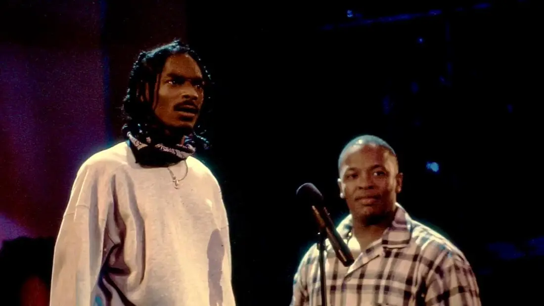 snoop dogg and dr dre at source awards 1995